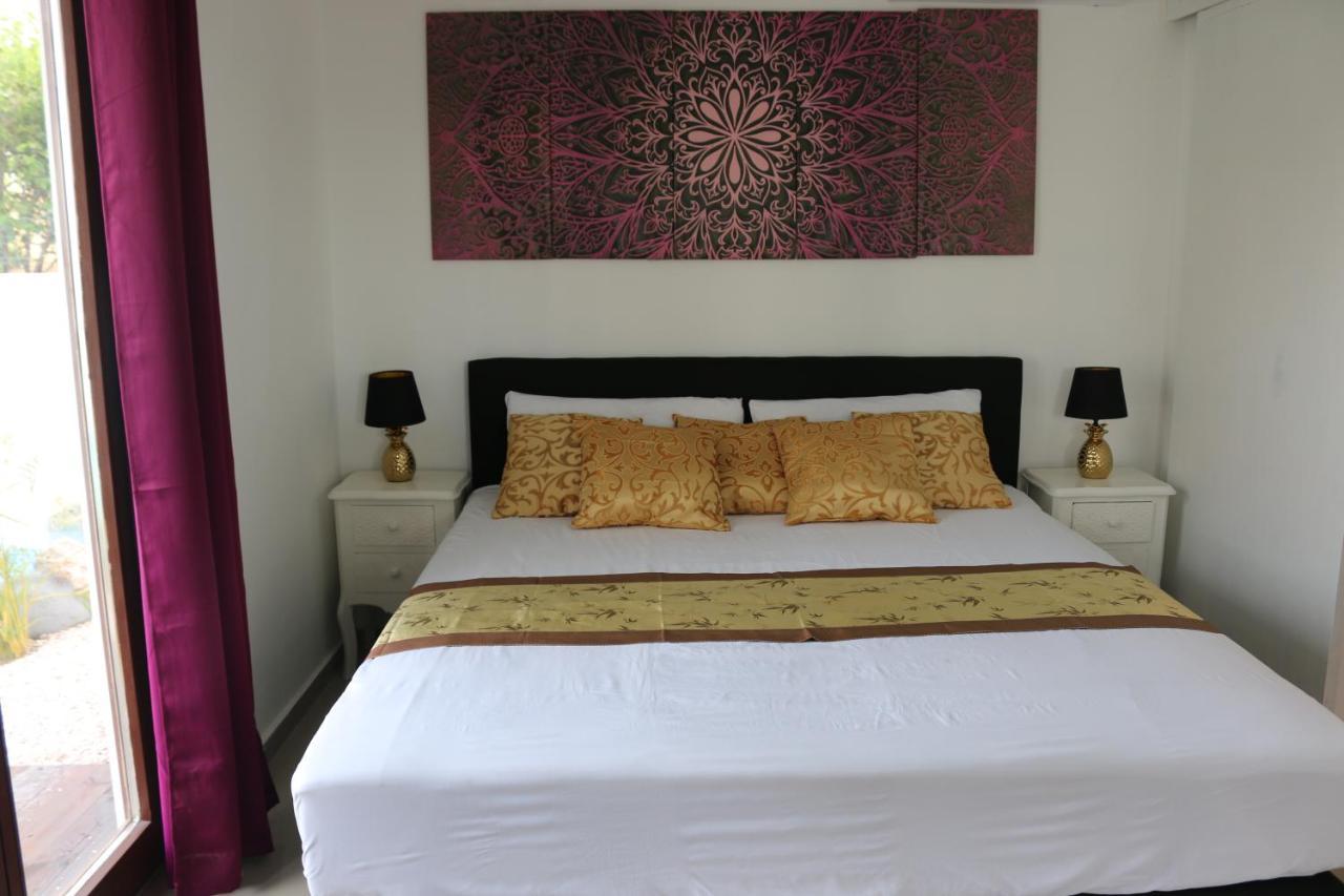 Neue Villa TROPIC PARADISE Willemstad Exterior foto