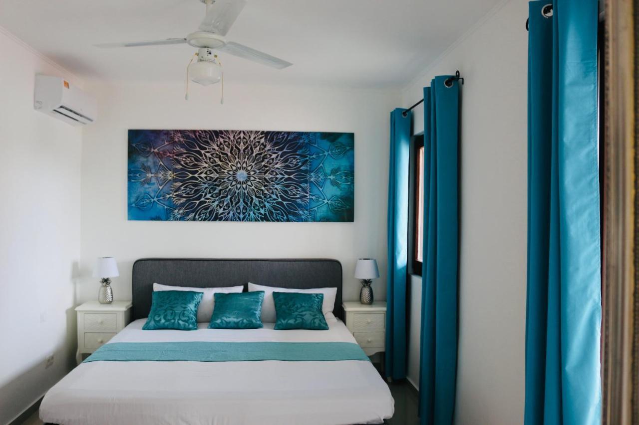 Neue Villa TROPIC PARADISE Willemstad Exterior foto